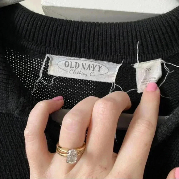 Vintage Old Navy V Neck Collared Sweater - Picture 2 of 4